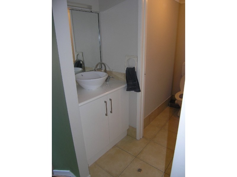 1/1 Joseph Lloyd Close, East Gosford NSW 2250