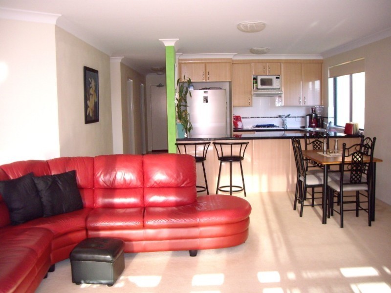 18/107 Henry Parry Drive, Gosford NSW 2250