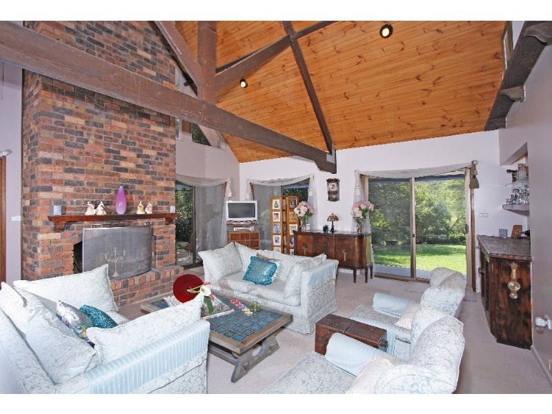 12 Monarch Way, Narara NSW 2250