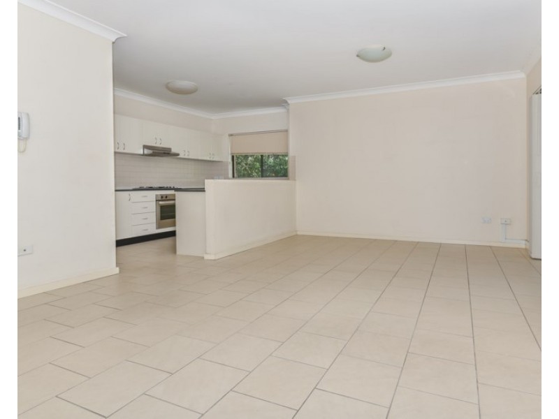 13/19-21 central coast Highway, Gosford NSW 2250