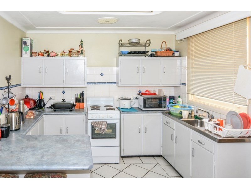 4 Sinclair Street, Gosford NSW 2250