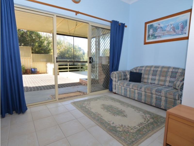 9 The Rise, Lisarow NSW 2250