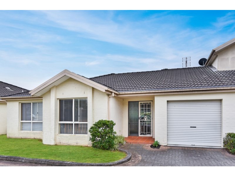 4/4 Parsons Road, Lisarow NSW 2250