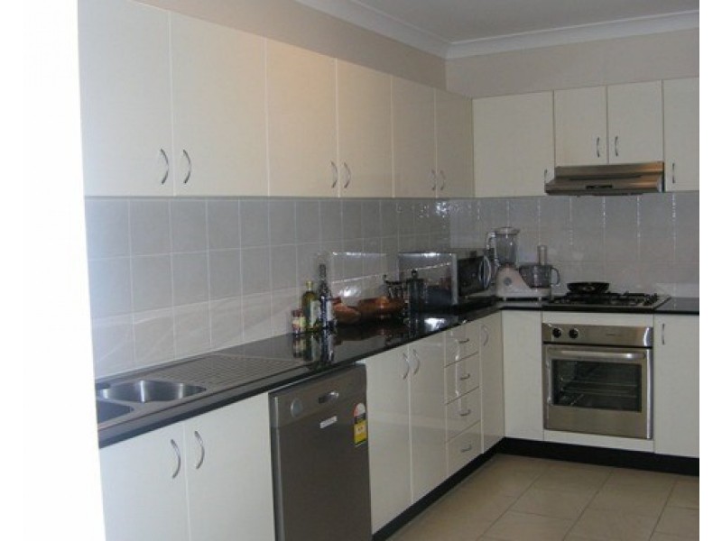 26/19-21 Central Coast Highway, Gosford NSW 2250
