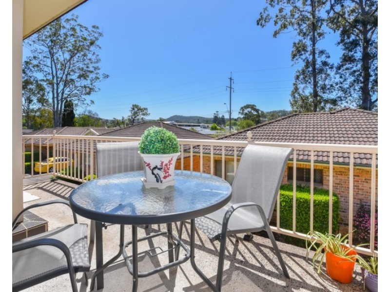 14/12-20 Kinarra Avenue, Wyoming NSW 2250