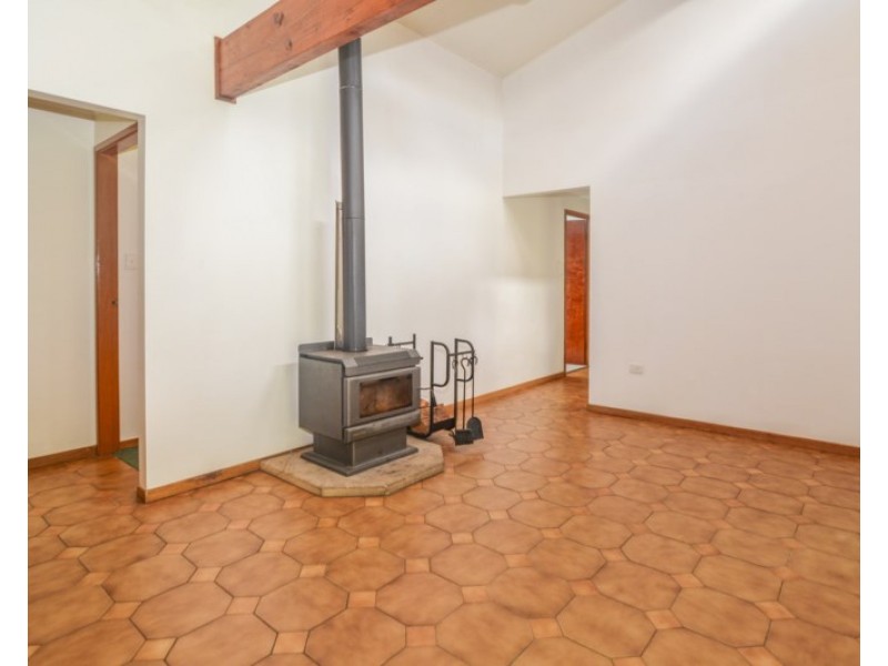 31 KOWARA, Somersby NSW 2250