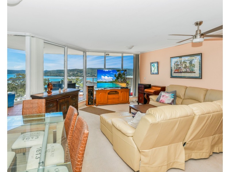 403/97-99 John Whiteway Drive, Gosford NSW 2250