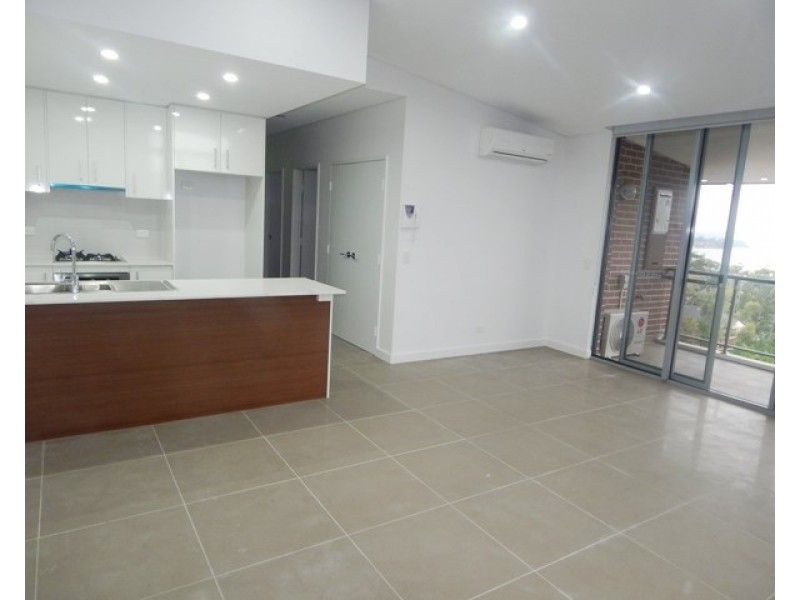 28/10-12 Batley Street, Gosford NSW 2250
