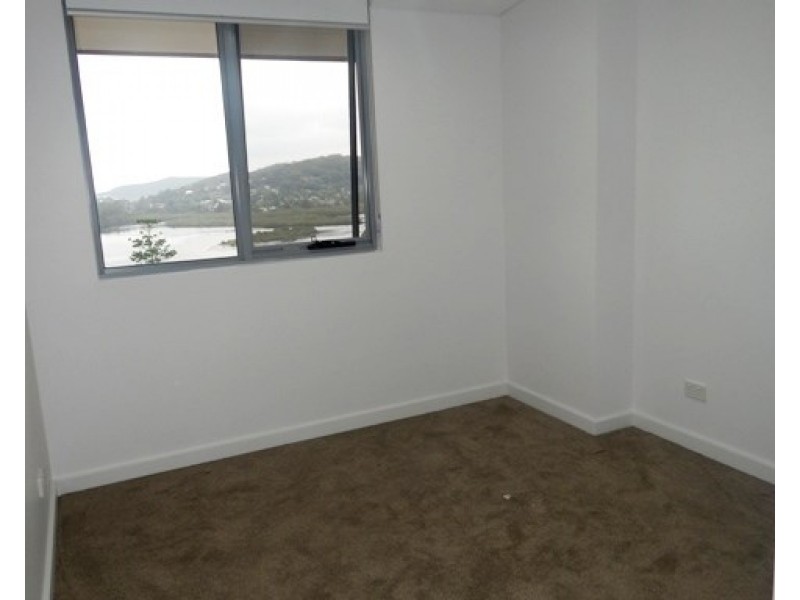 28/10-12 Batley Street, Gosford NSW 2250