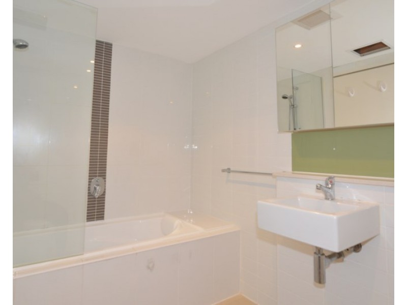 17/24-26 Watt Street, Gosford NSW 2250