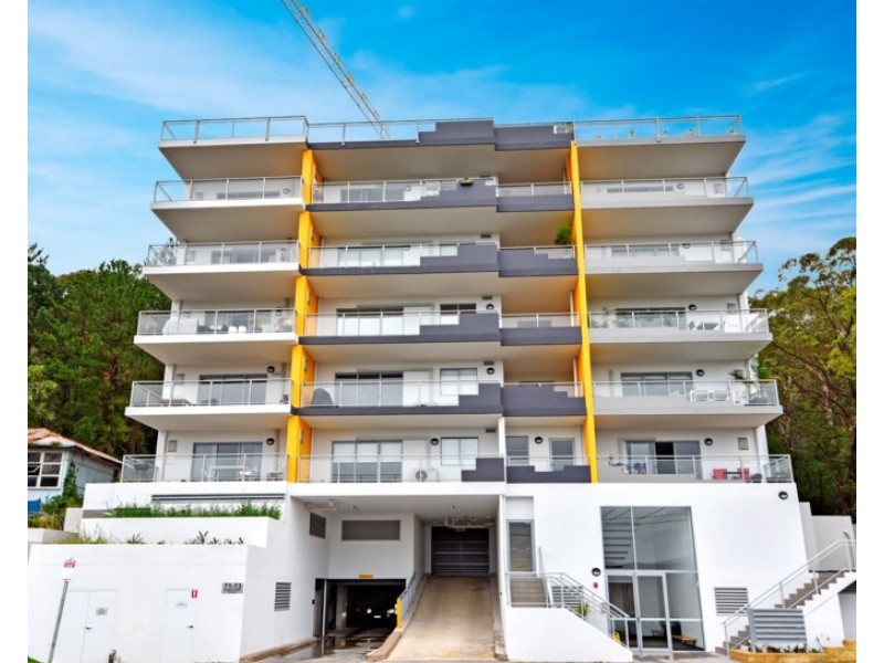 15/71 Faunce Street West, Gosford NSW 2250