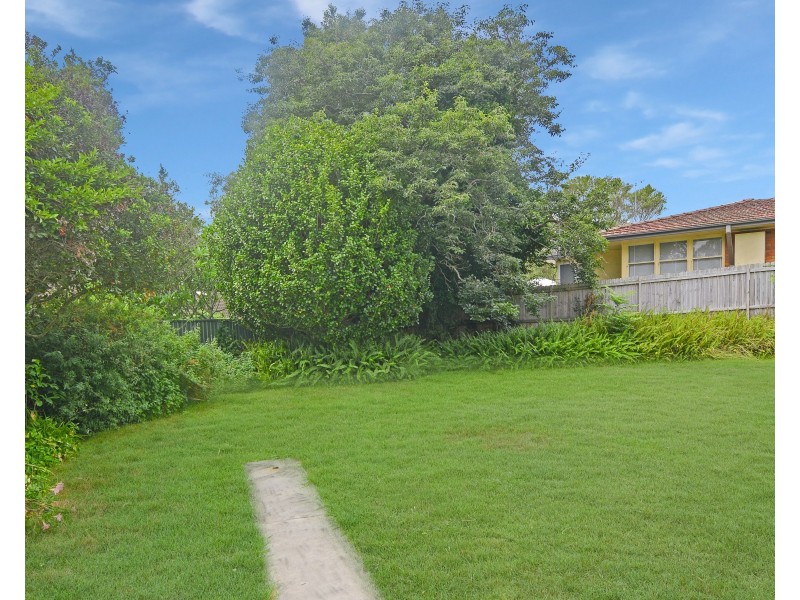 2 Adelaide Street, East Gosford NSW 2250