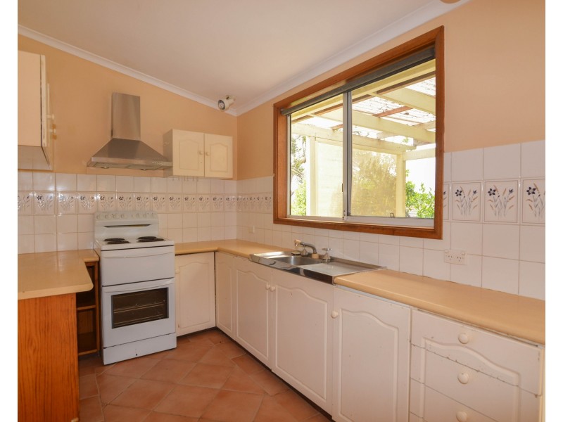 14 Bent Street, Gosford NSW 2250