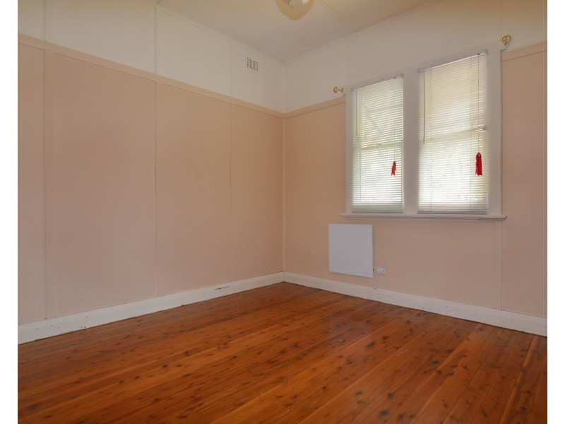 14 Bent Street, Gosford NSW 2250