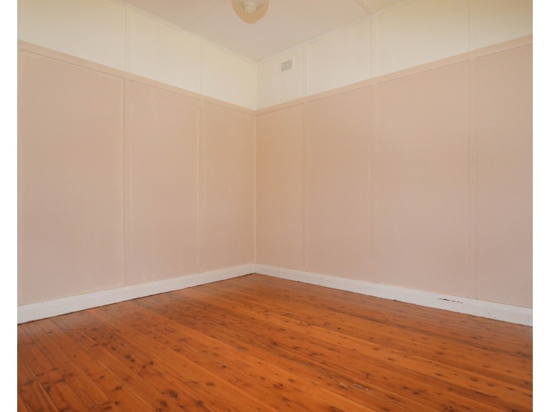 14 Bent Street, Gosford NSW 2250