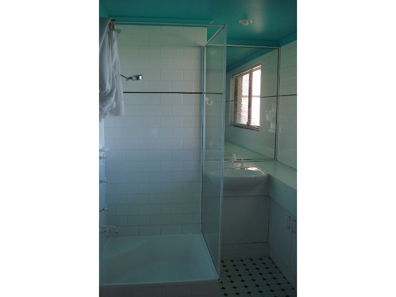 29a Penang Street, Point Clare NSW 2250