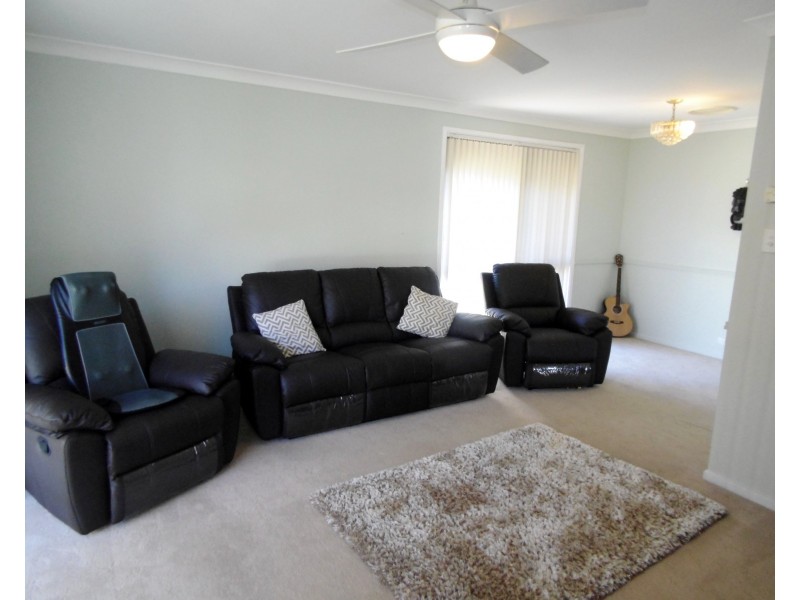 4 Yanderra Crescent, Narara NSW 2250