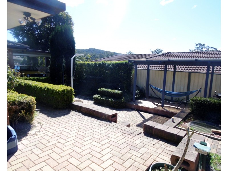 4 Yanderra Crescent, Narara NSW 2250