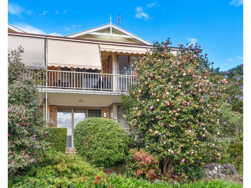 17/12-20 Kinarra Avenue, Wyoming NSW 2250