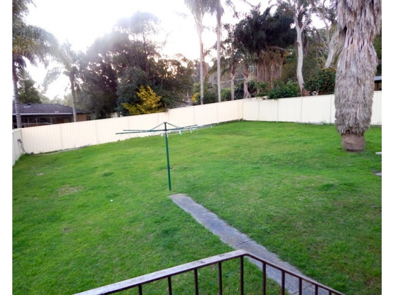 7 Elkhorn Close, Wyoming NSW 2250