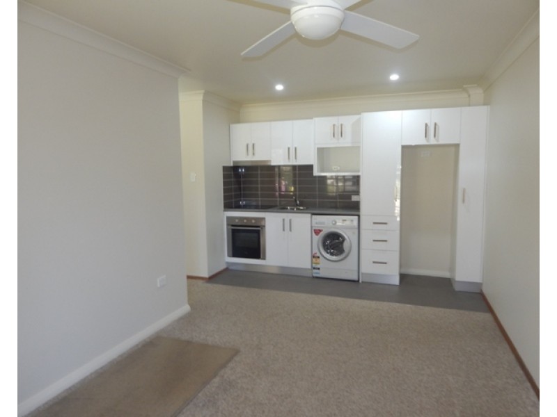 1/7 Spectrum Road, North Gosford NSW 2250