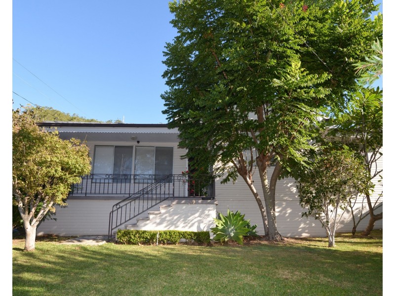 69 Etna Street, North Gosford NSW 2250