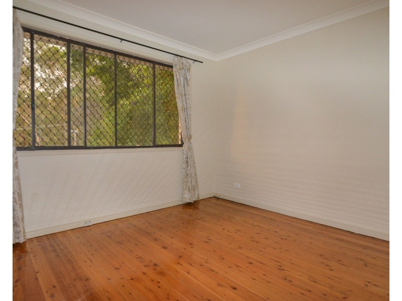 2/10 Margin Street, Gosford NSW 2250