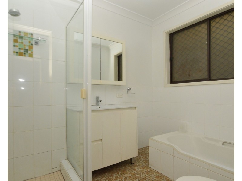 2/10 Margin Street, Gosford NSW 2250