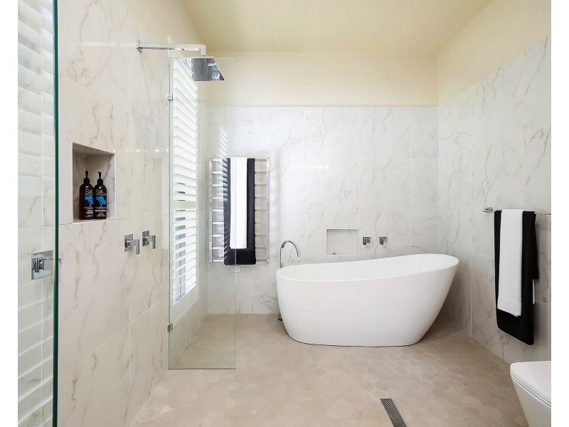 7 Samara Close, Fountaindale NSW 2258