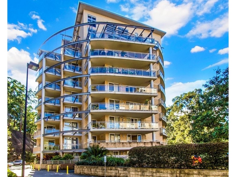 324/80 John Whiteway Drive, Gosford NSW 2250