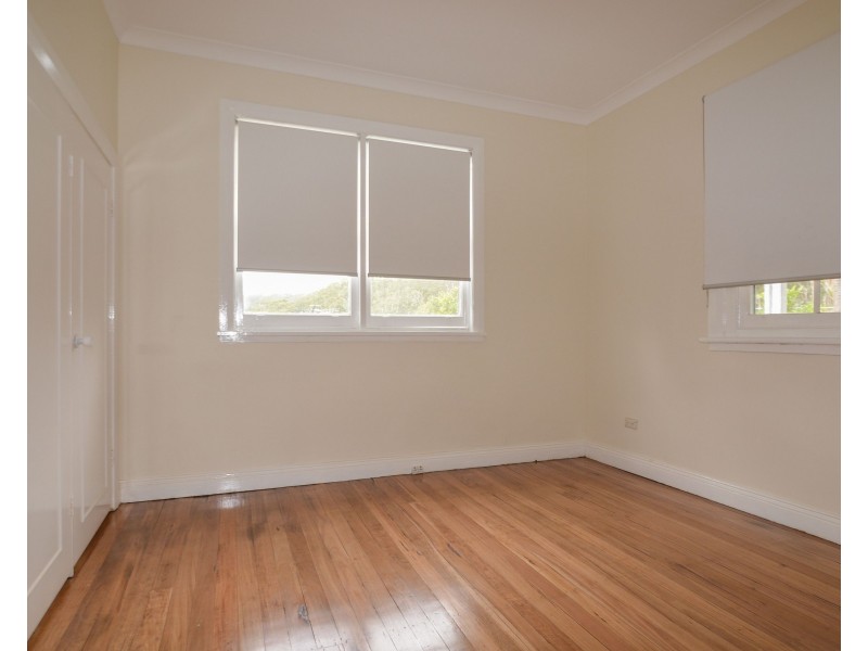 54 Etna Street, North Gosford NSW 2250