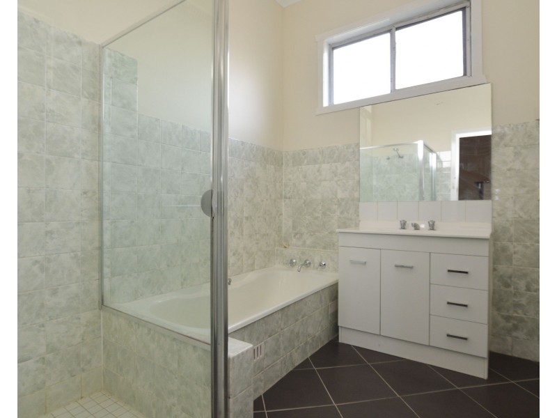 54 Etna Street, North Gosford NSW 2250