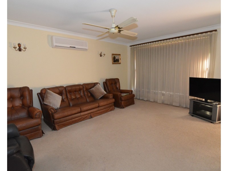 24 Highland Road, Green Point NSW 2251