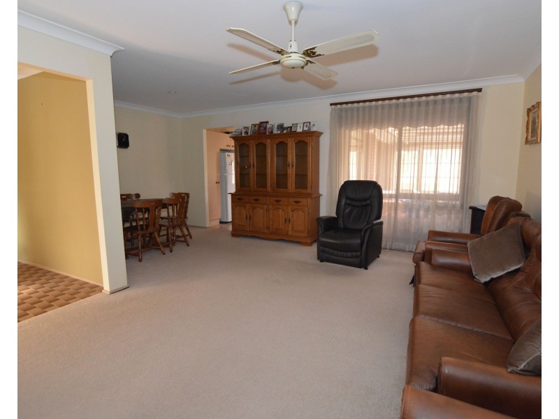 24 Highland Road, Green Point NSW 2251