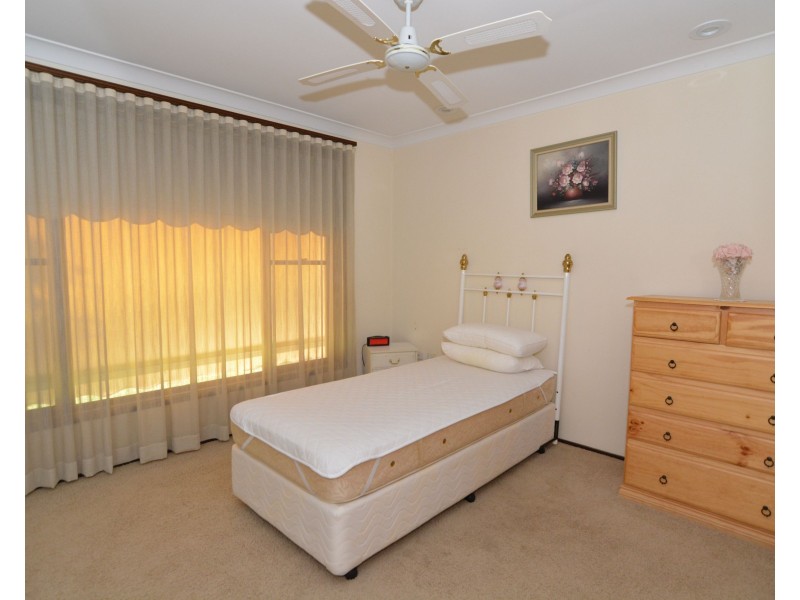 24 Highland Road, Green Point NSW 2251