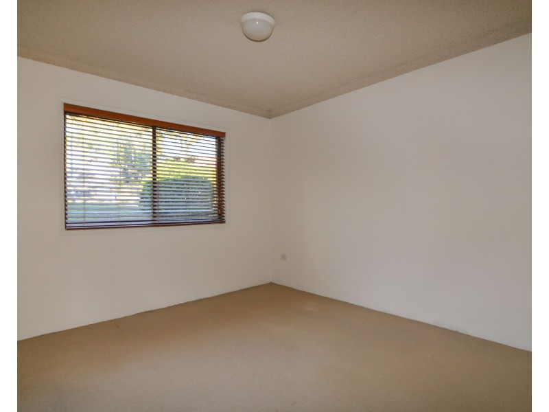 10/9-12 Broadview Avenue, Gosford NSW 2250