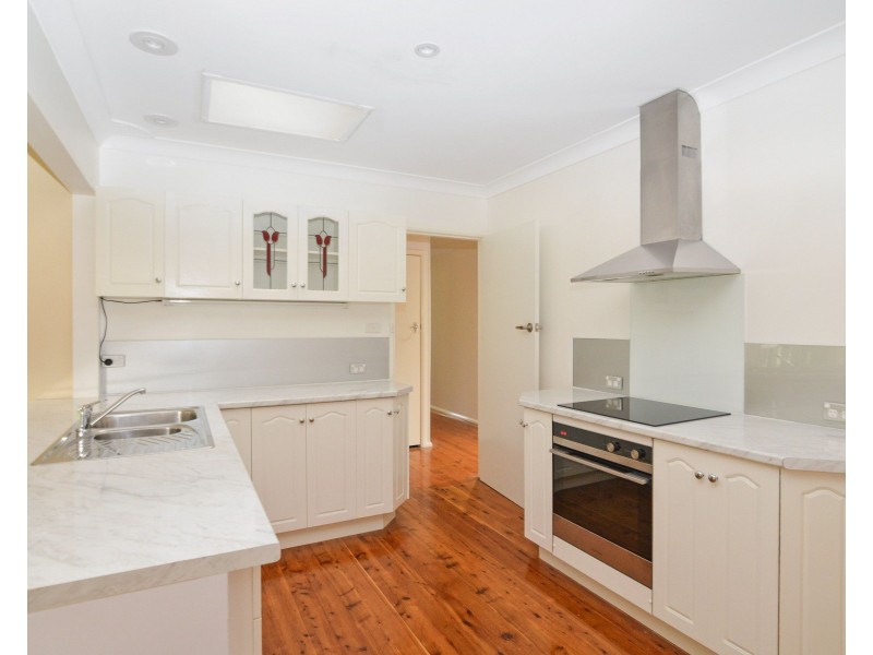 36 Dalton Street, Wyoming NSW 2250