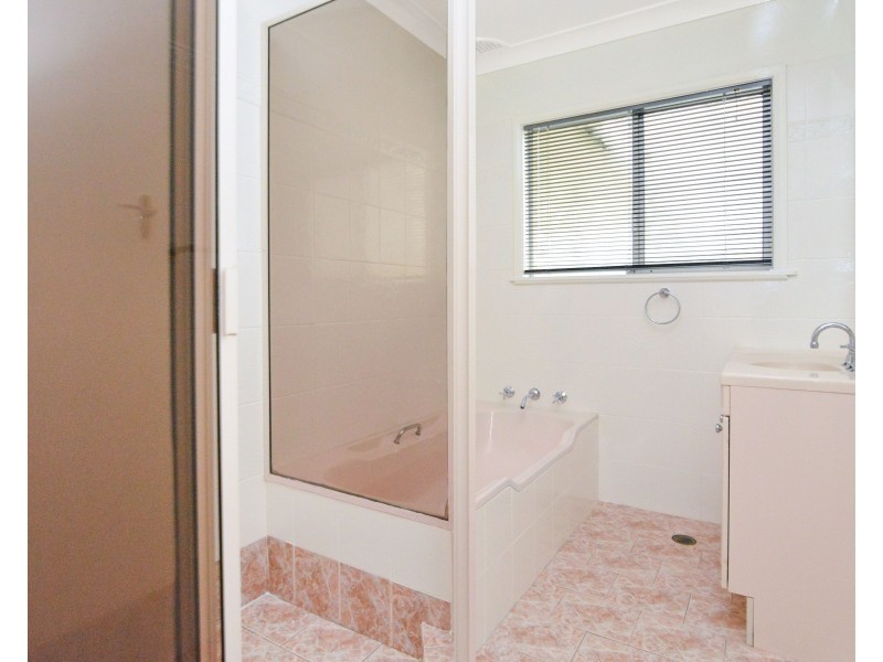 36 Dalton Street, Wyoming NSW 2250