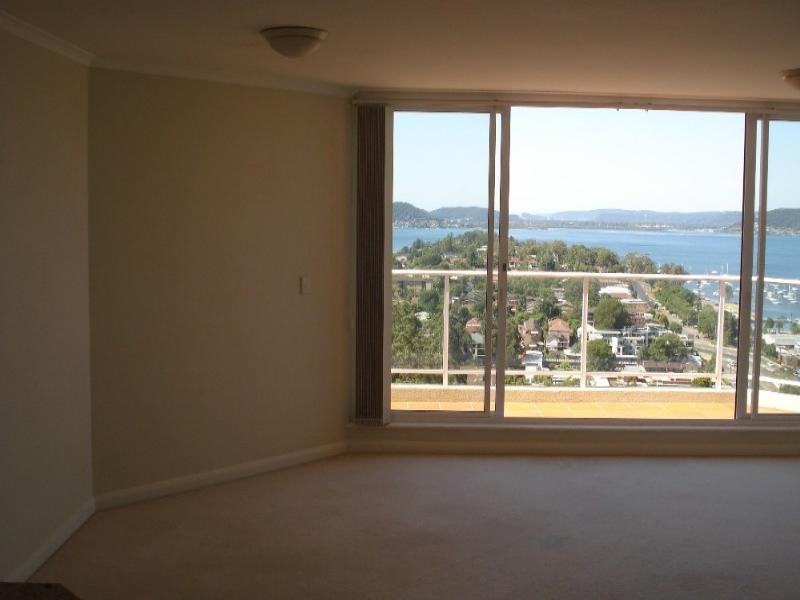 902/97-99 John Whiteway Drive, Gosford NSW 2250