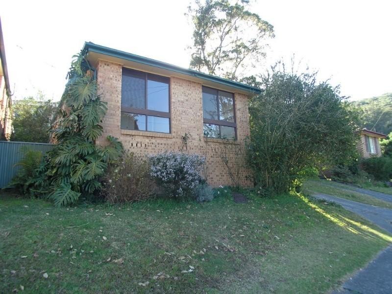 4/7 Lunderston Drive, Narara NSW 2250
