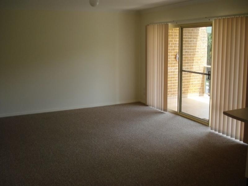 12/117 John Whiteway Drive, Gosford NSW 2250