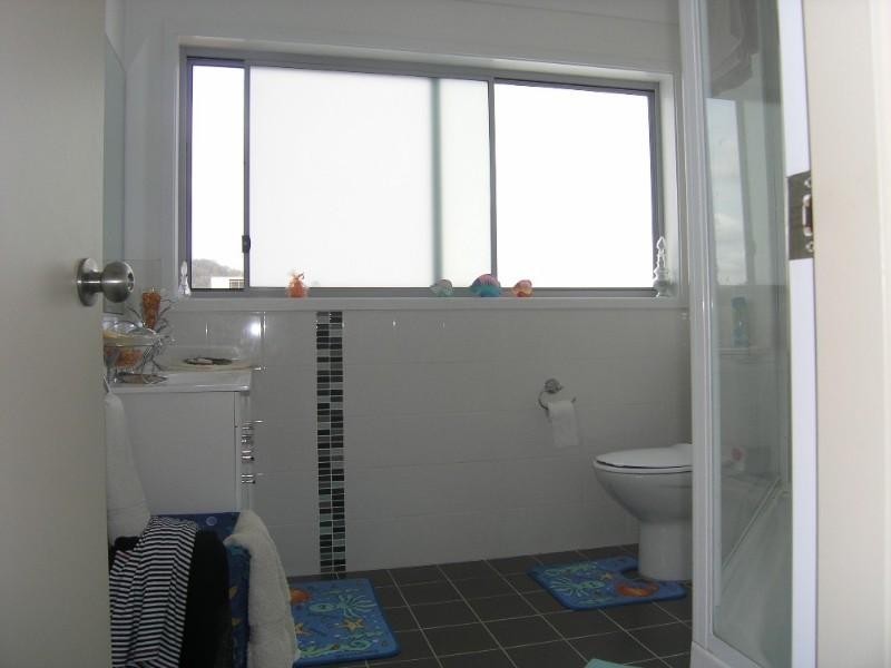 6/8 Akora Street, Wyoming NSW 2250