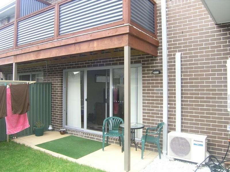 6/8 Akora Street, Wyoming NSW 2250