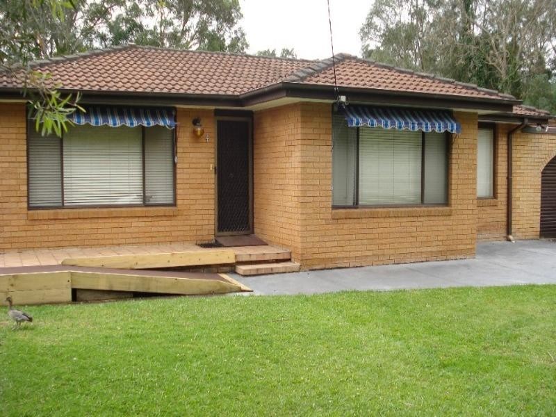 4 Killuna Street, Kincumber NSW 2251