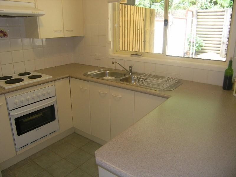 28/10 Albert Street, Ourimbah NSW 2258