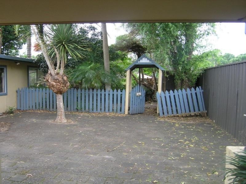 8 Lisarow Street, Lisarow NSW 2250