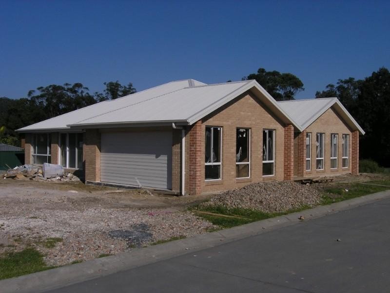 11-13 Hanlan Street, Narara NSW 2250