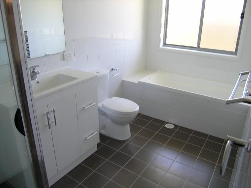 West Gosford NSW 2250