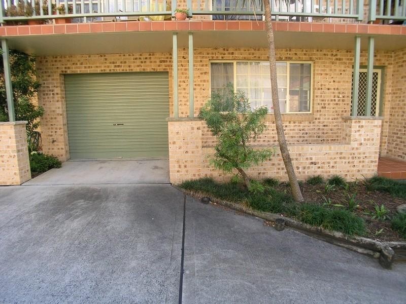 4/219 Brisbane Water Drive, Point Clare NSW 2250