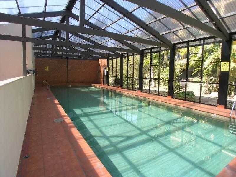 3/2 Adcock Avenue, West Gosford NSW 2250